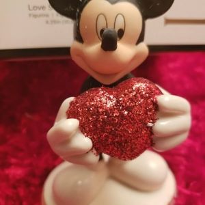Lenox LOVE STRUCK MICKEY NIB